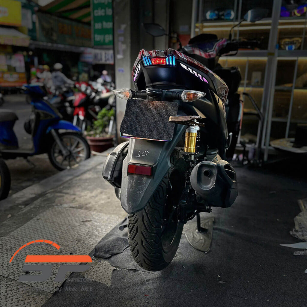 Đèn Hậu Led Audi Cho NVX 155