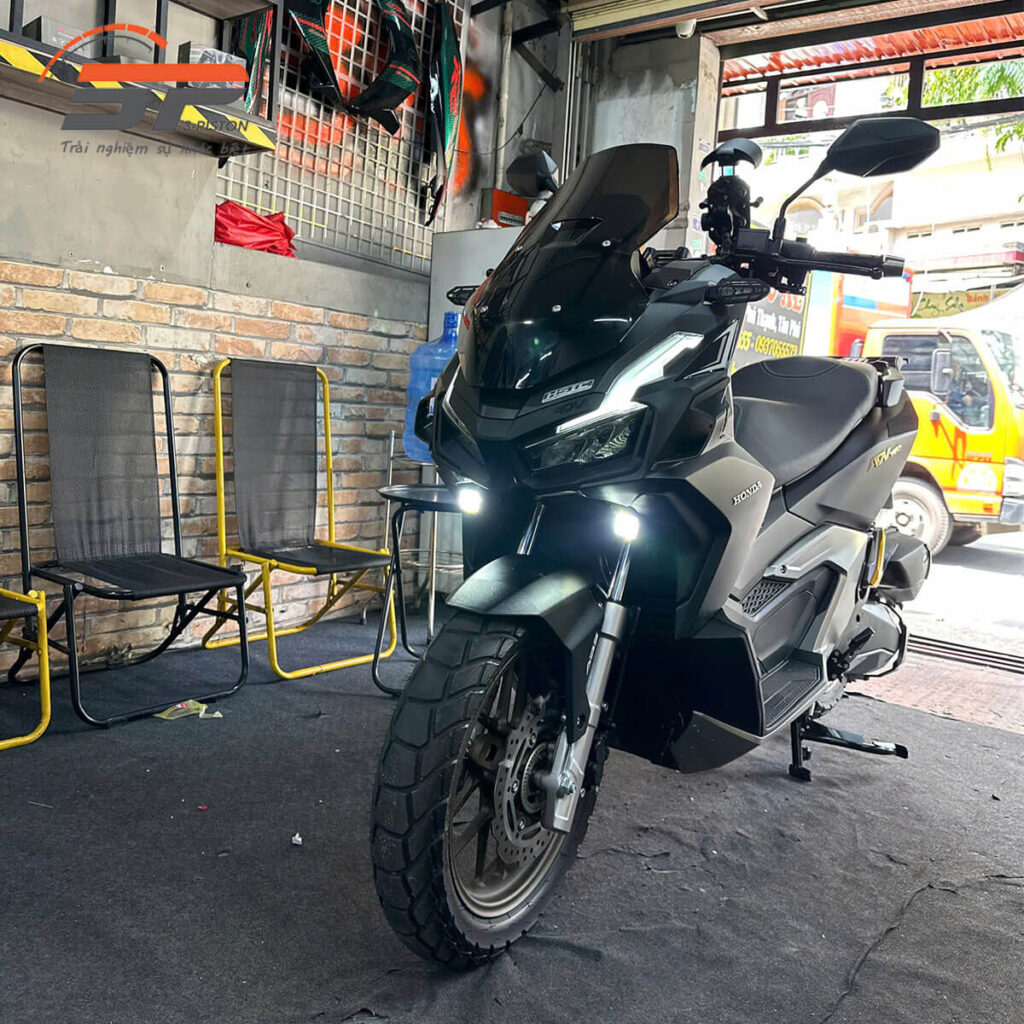 Đèn trợ sáng cho xe ADV