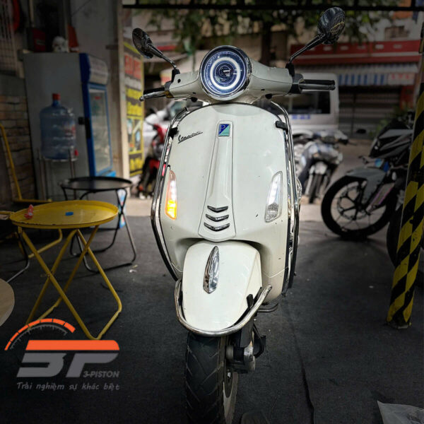 đèn cho xe vespa