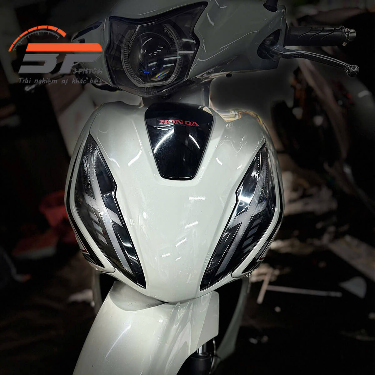 Đèn Audi Mẫu Chữ X Cho Xe Vision 20 Đèn Audi mẫu chữ X cho xe Vision